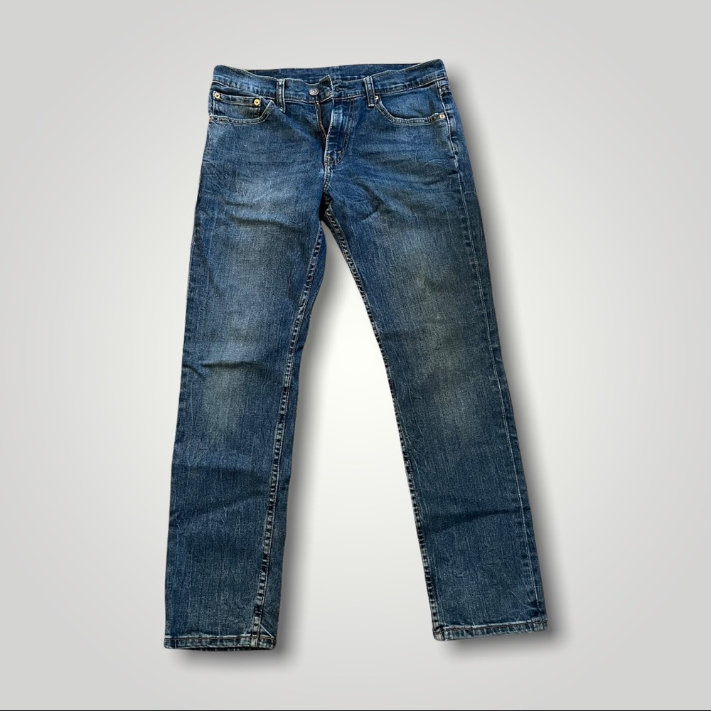 Levi Jeans 32x30 Slim Straight